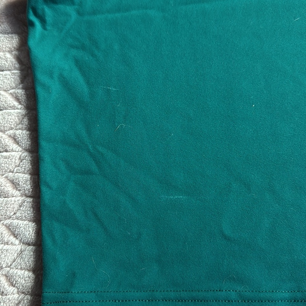 2 cropped Zyia tank tops xxl - Picture 4 of 6